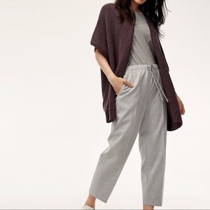 Aritzia - Community Ionic Cape. Size XS/S. great condition